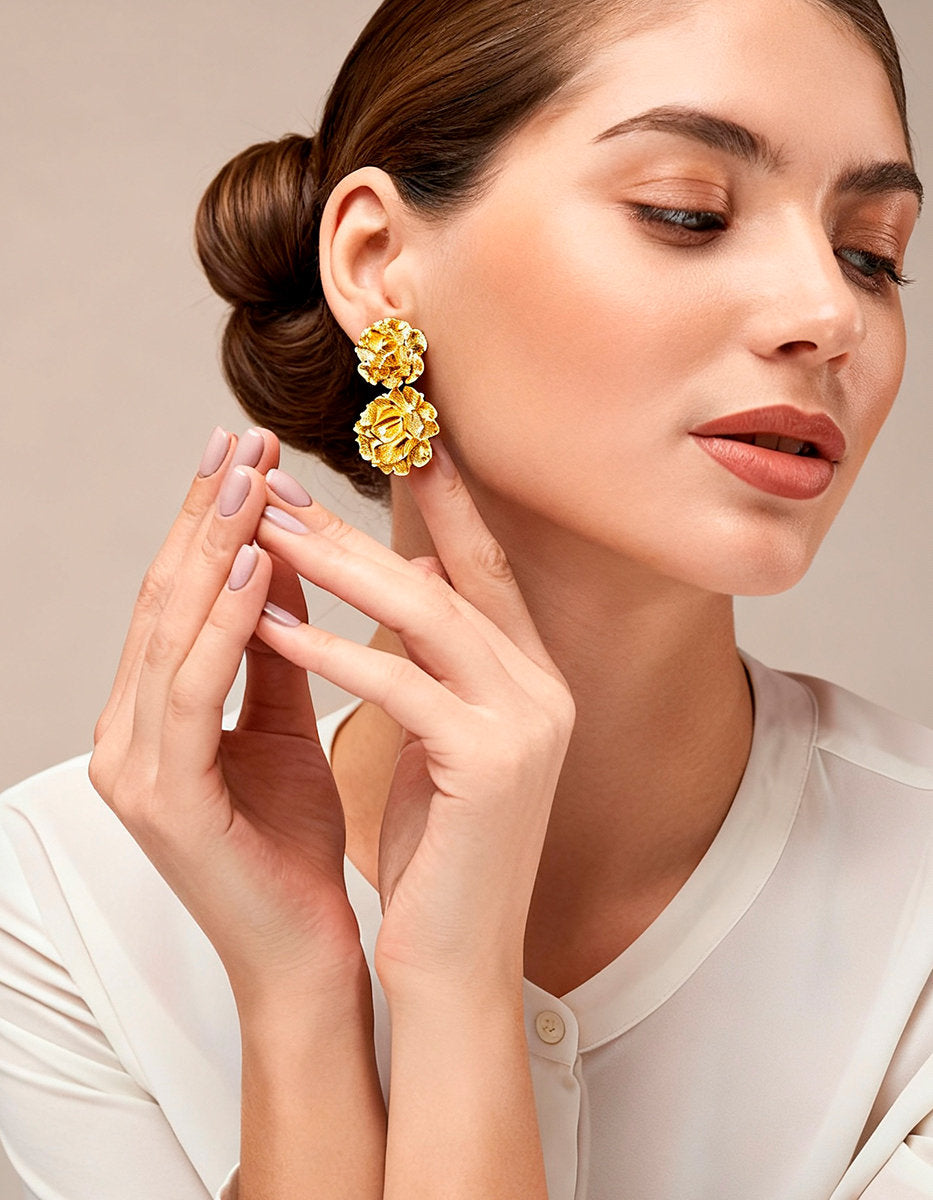Eden gold-plated roses earrings