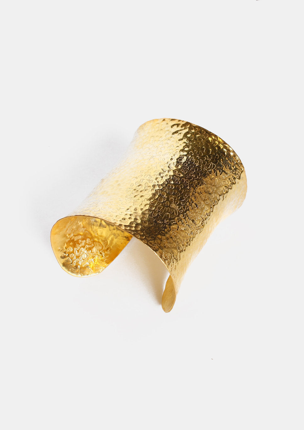 Calcuta gold-plated hammered bracelet