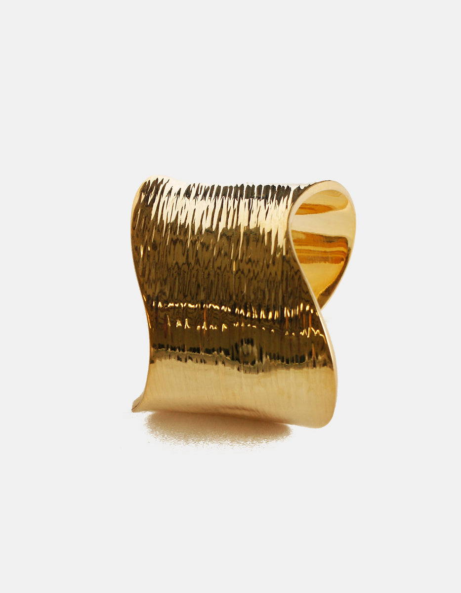 Calcuta gold-plated hammered bracelet