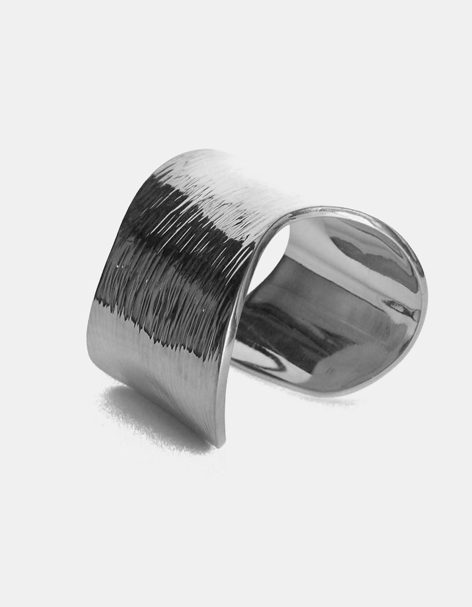 Calcuta gold-plated hammered bracelet