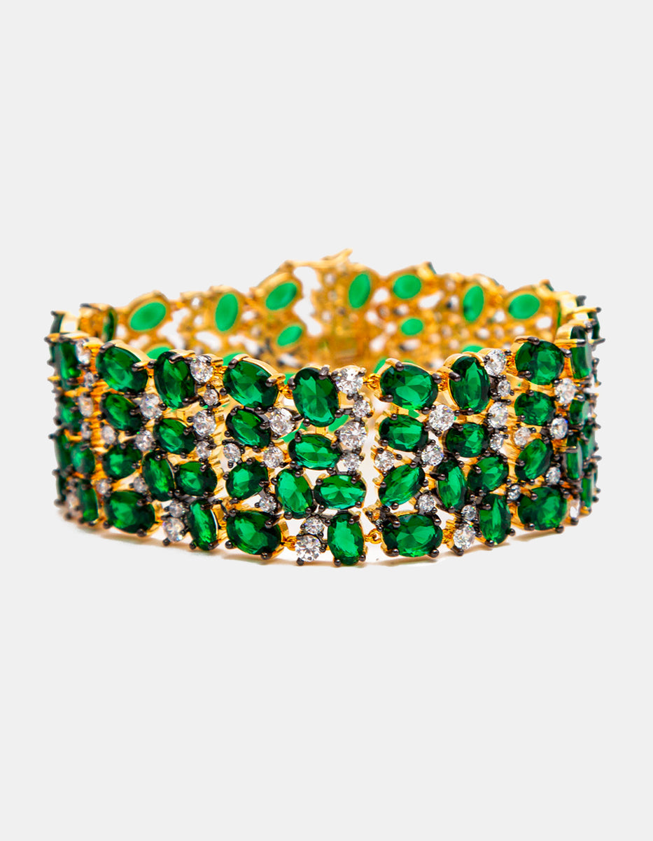 Luxury Color 22k gold-plated with emerald bomaby gems bracelet
