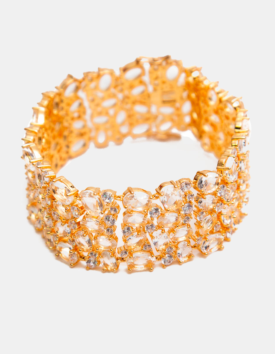 Luxury Color 22k gold-plated with white topazes bracelet