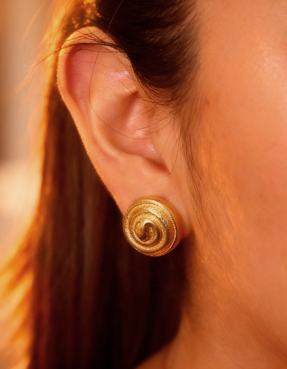 Poison gold-plated snake stud earrings