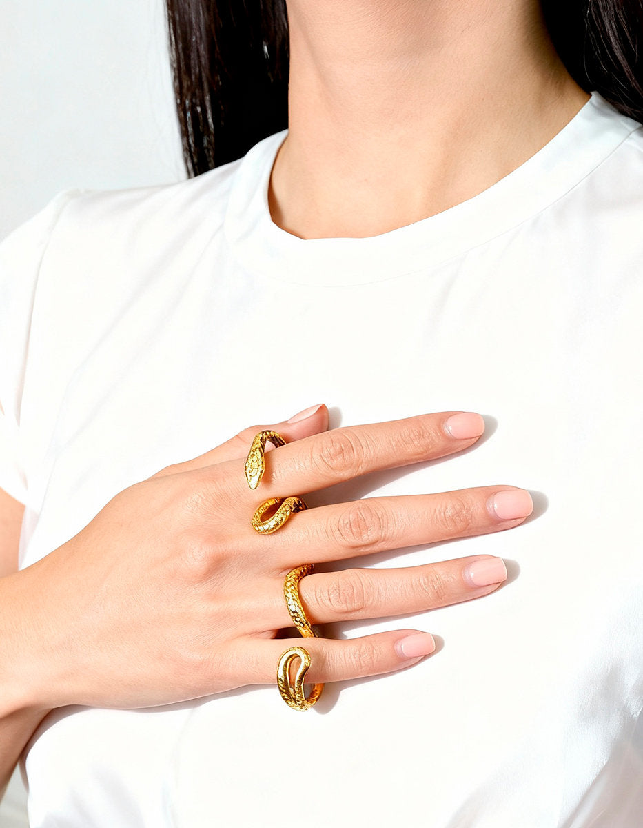 Poison gold-plated snake ring