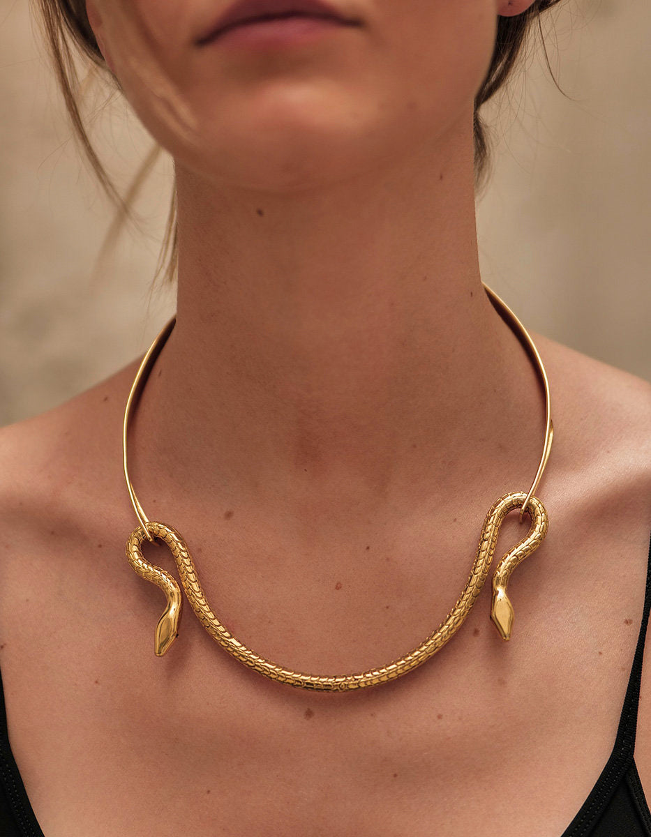 Poison gold-plated snake necklace