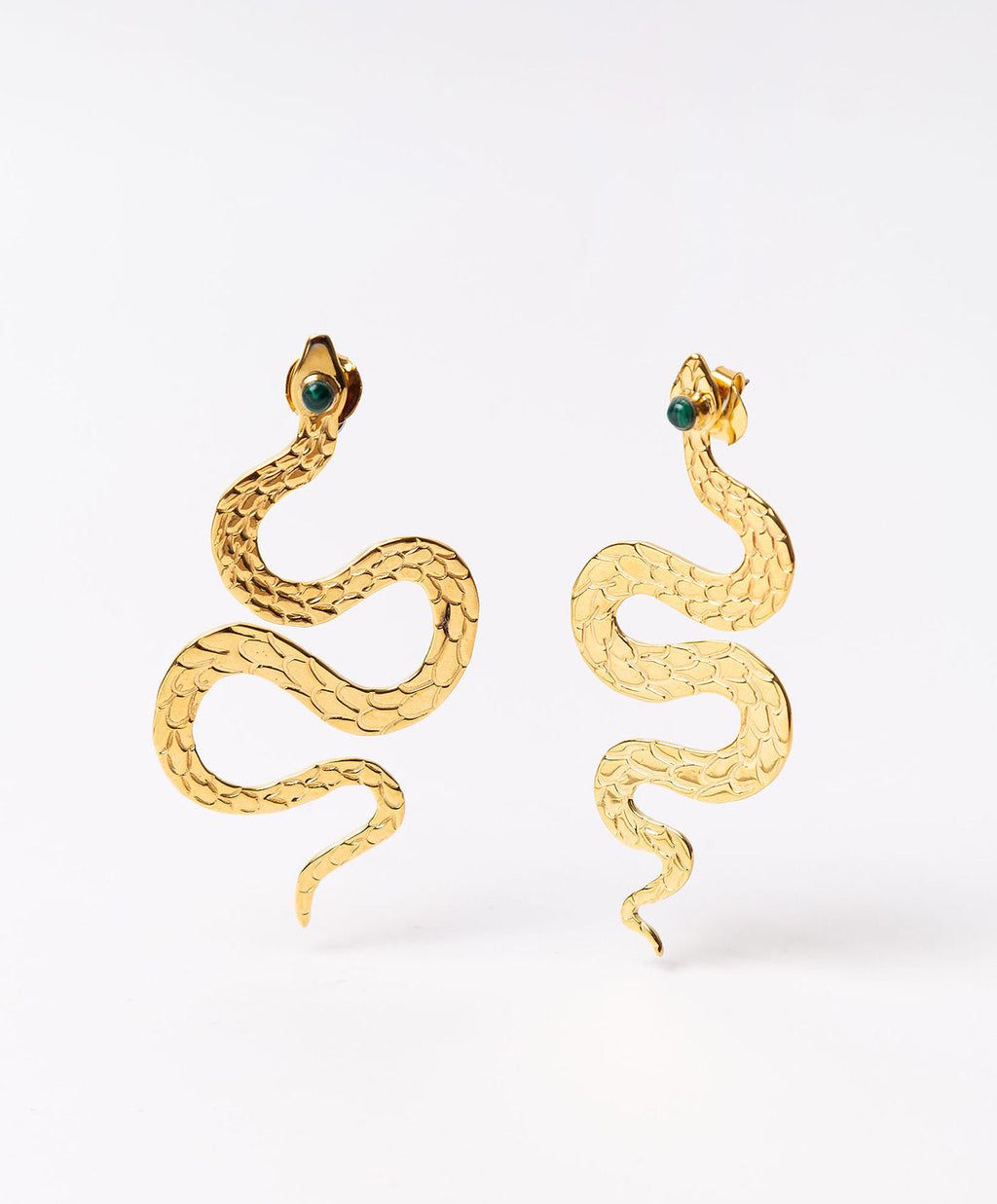 Poison gold-plated hammered snake earrings