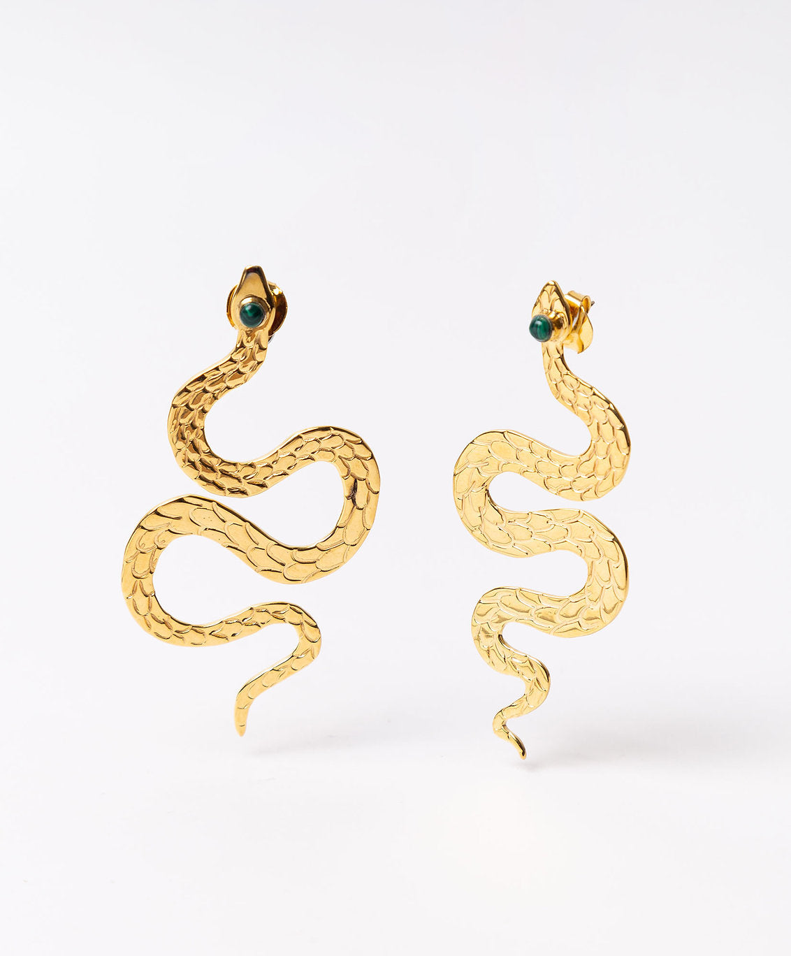 Poison gold-plated hammered snake earrings